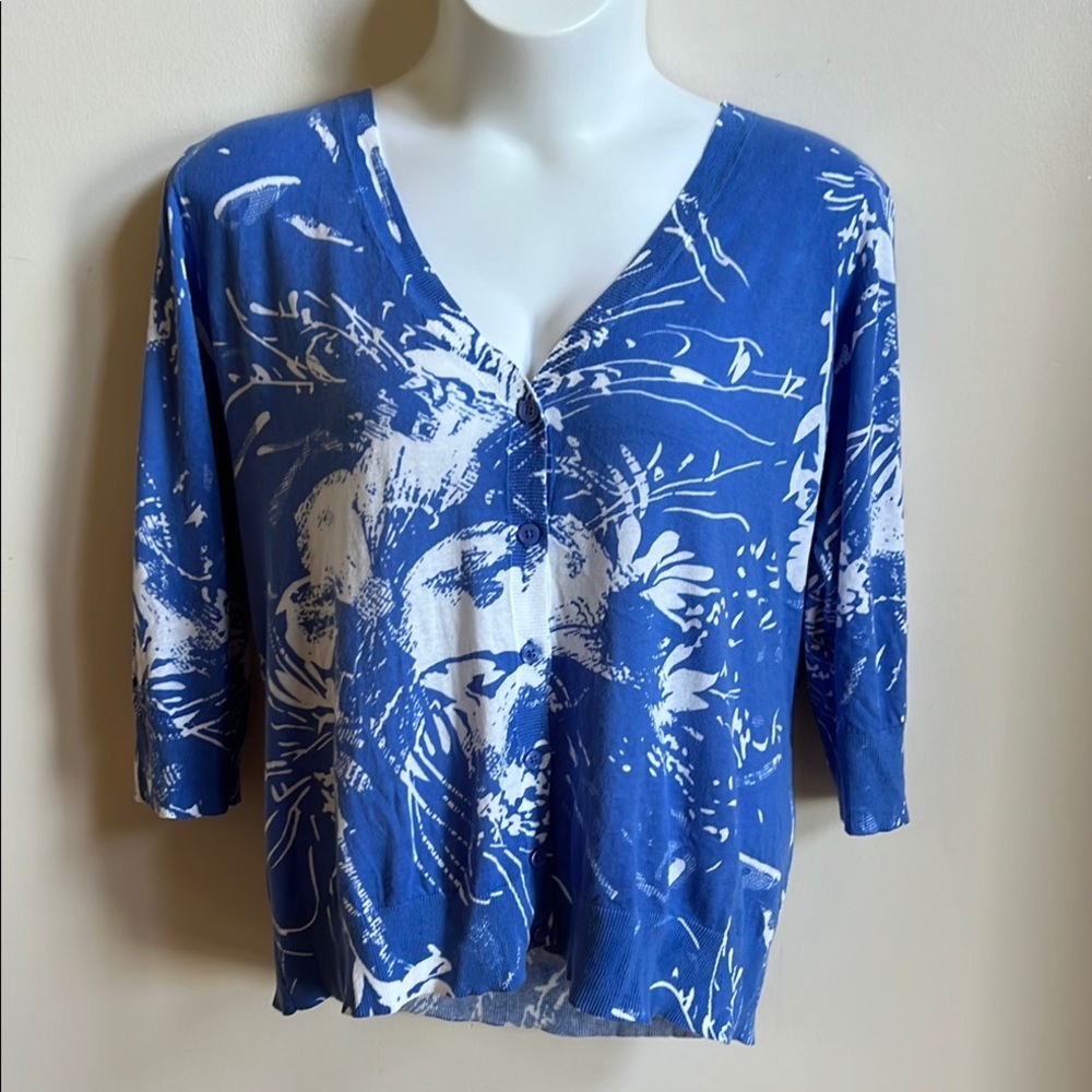 St. John's Bay Blue and White Graphic cardigan